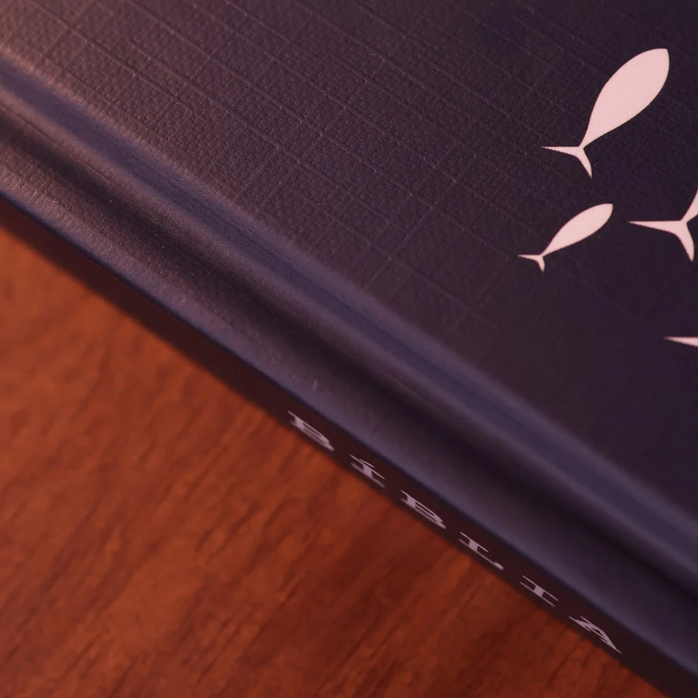 Bíblia Sagrada Slim Correnteza | NVT | Capa Dura Bíblia Sagrada Slim Correnteza | NVT | Capa Dura