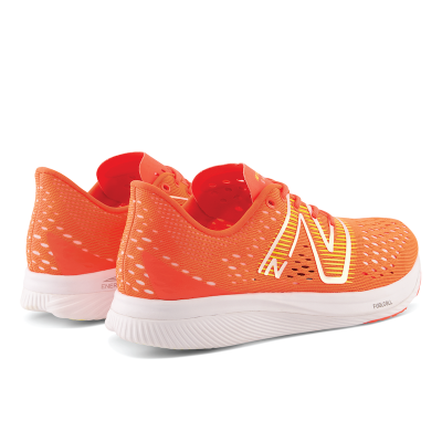 New Balance - FuelCell Supercomp Pacer (Homem) New Balance - FuelCell Supercomp Pacer (Homem)