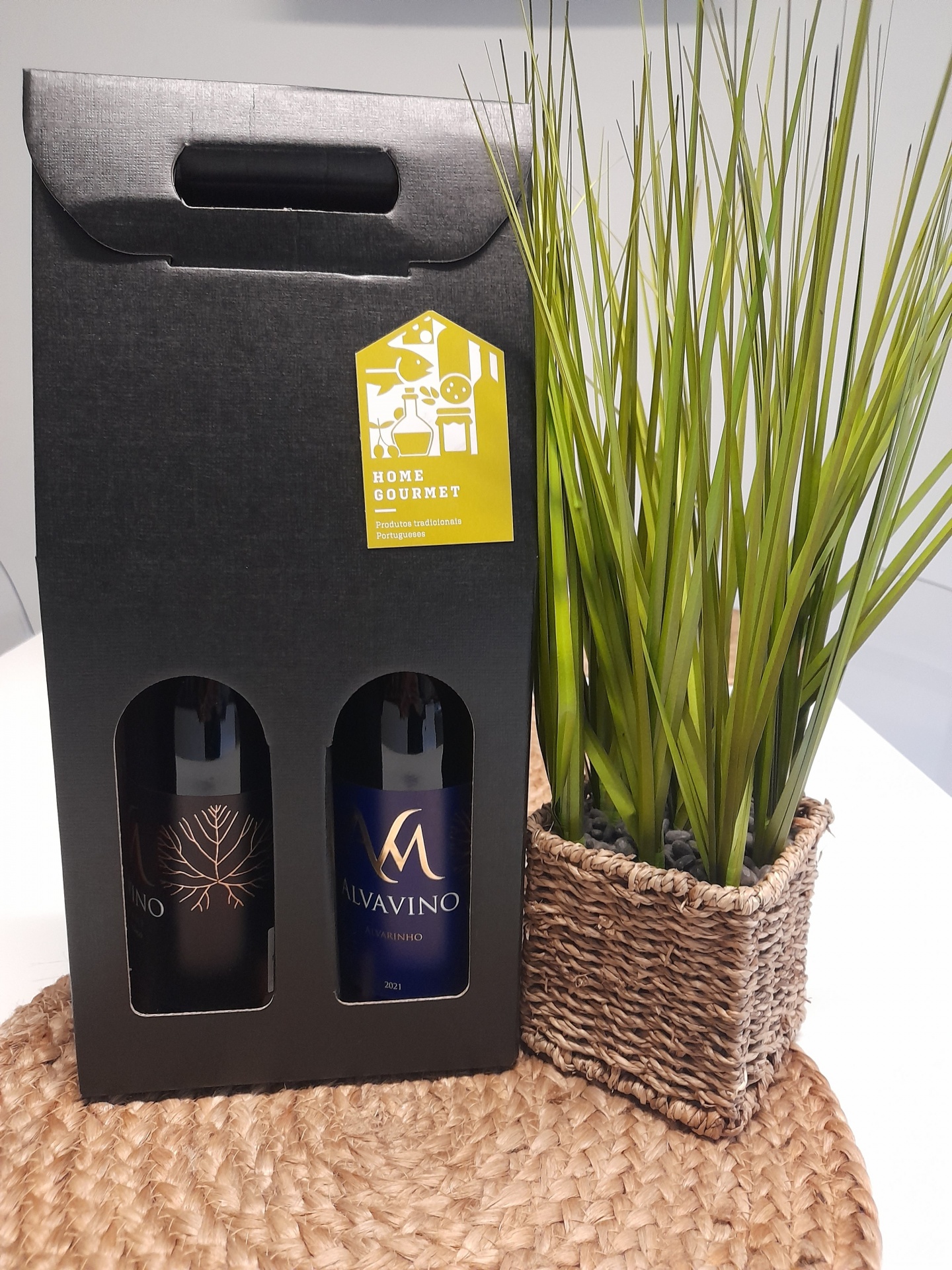 Wine Gift Pack - Alvavino (Alvarinho Monção e Melgaço + Alvarinho Regional)