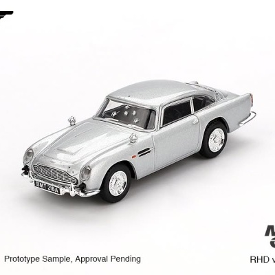 MINI GT ASTON MARTIN DB5 SKYFALL ENGLISH PACKAGING 2012 MGT00913-007E