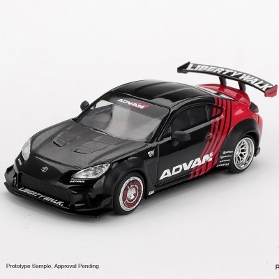 MINI GT TOYOTA GR86 LB NATION ADVAN BLACK 2025 MGT01173-R