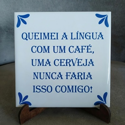 Azulejo "queimei a língua"