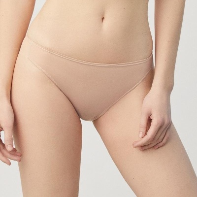 Cueca mini sem marcação - Ysabel Mora