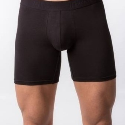 Boxer perna comprida