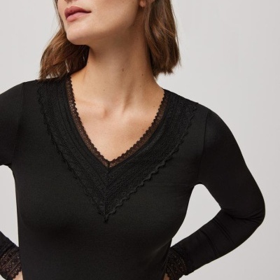 Camisola Térmica Rendada