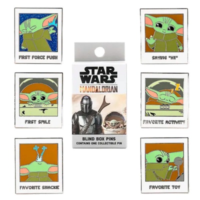 Pin Yoda the Child The Mandalorian Star Wars Loungefly