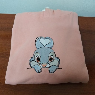 Sweat com Capuz Bordada