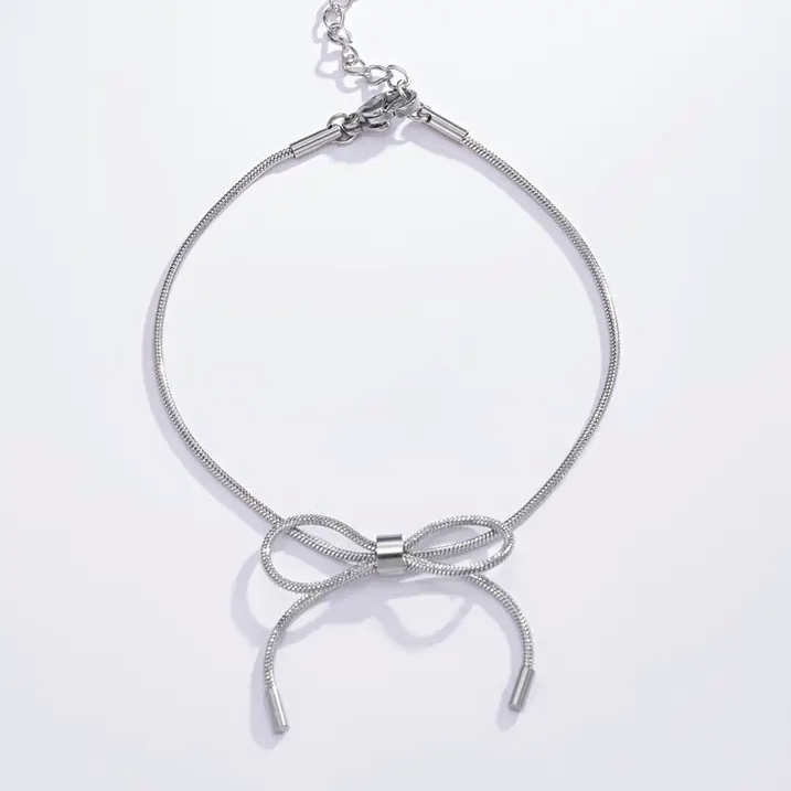 Infinite Golden Bracelet in Stainless Steel