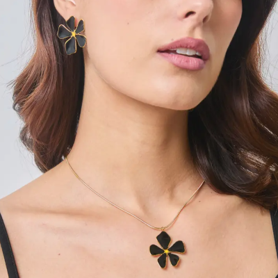 Solis Black Flower Gold in Stainless Steel