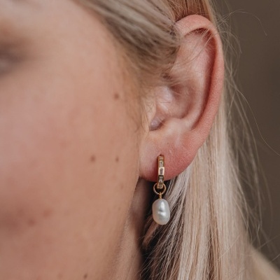 Feli Whisper Hoops 18K Gold Vermeil