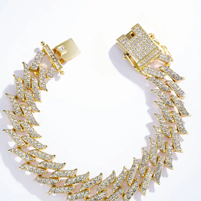 Luxe Line Bracelet Gold in Stainless Steel