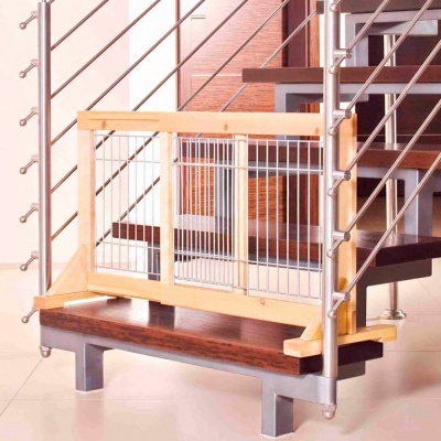 Barreira em Madeira P/ Cachorros e Cães Pequenos - TX