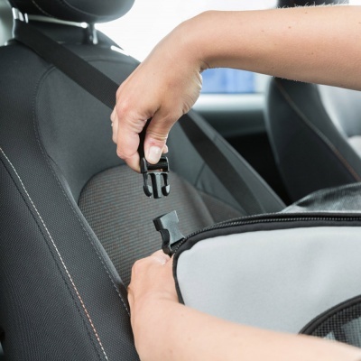 ASSENTO PARA AUTOMÓVEL PARA CÃES E GATOS