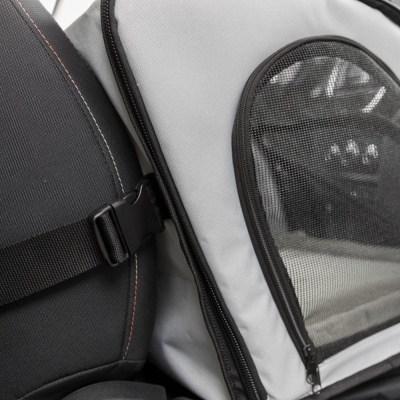 ASSENTO PARA AUTOMÓVEL PARA CÃES E GATOS