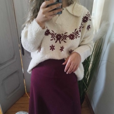 Saias de malha midi caneladas