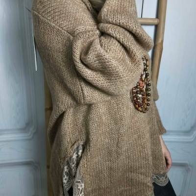 Camisolão com renda