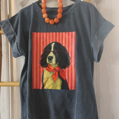 T-shirt riscas cão