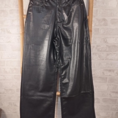 Calça wide leg ecopele