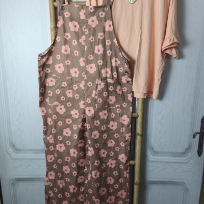 Macacão floral