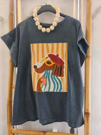 T-shirt cão parisiense