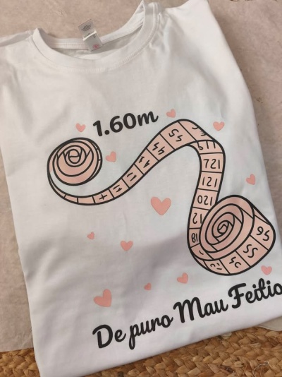 T-shirt Mau feitio Personalizada