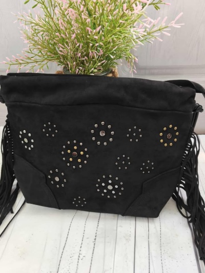 Mala tachas e franjas