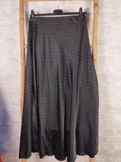 Saia cetim com brilho