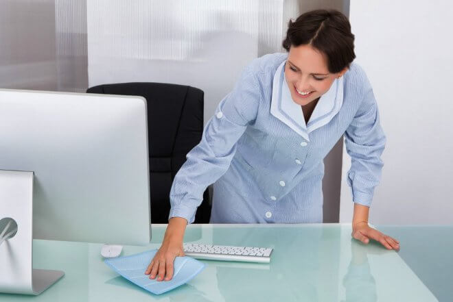 REMOVEDOR DE MANCHAS EM SECRETÁRIAS- 1L - CLEAN  MARK