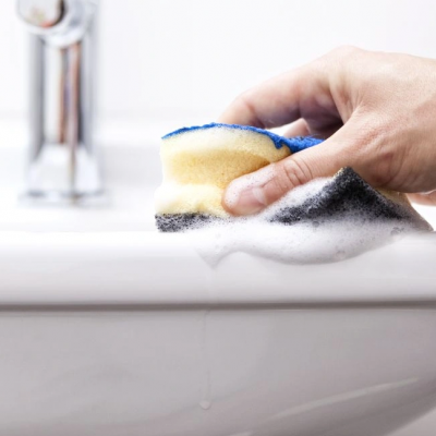 DETERGENTE CLORADO EM GEL PARA LIMPEZA E DESINFEÇÃO 1 L - KLORGEL