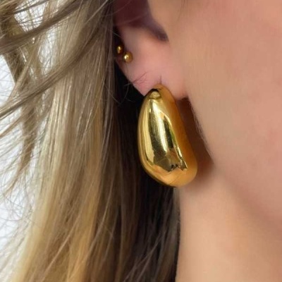 Brincos em Aço dourados PRD