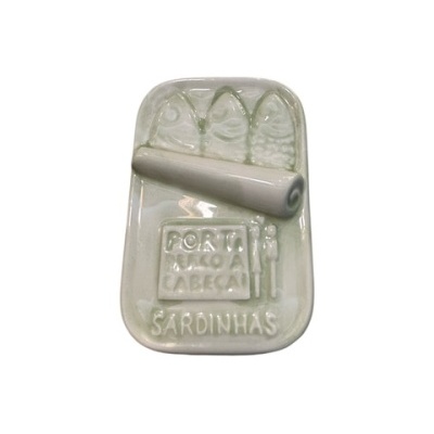 Lata de Sardinhas verde