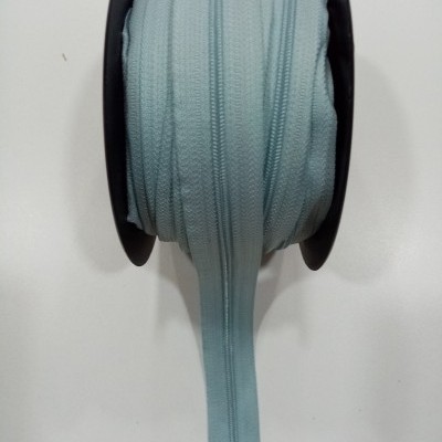 Fecho a Metro Estreito