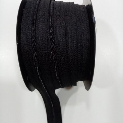 Fecho a Metro Estreito