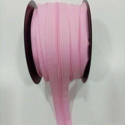 Fecho a Metro Estreito