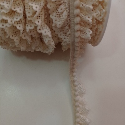 Fita Folhos c/Pompons