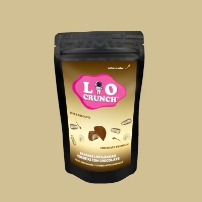 Bananas liofilizadas cobertas com chocolate de leite