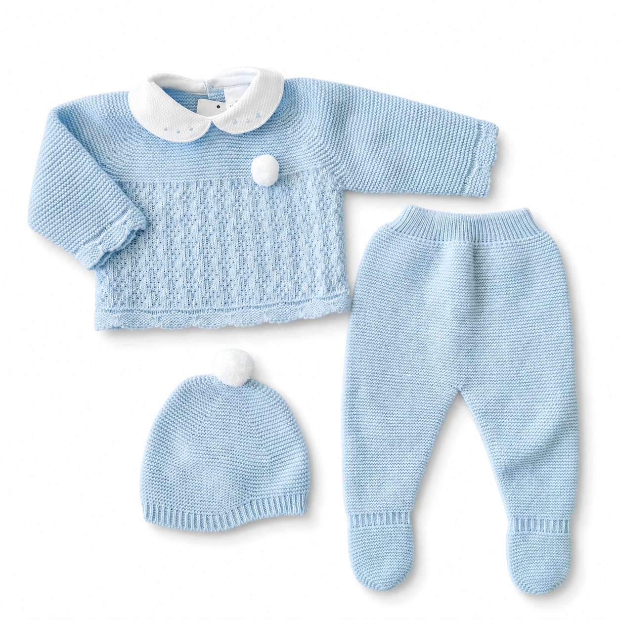 Conjunto 3 Peças Malha c/ Trabalhado e Pompom Conjunto 3 Peças Malha c/ Trabalhado e Pompom