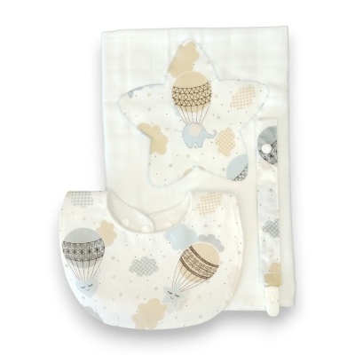 Conjunto Fralda/ Babete/ Fita de Chucha