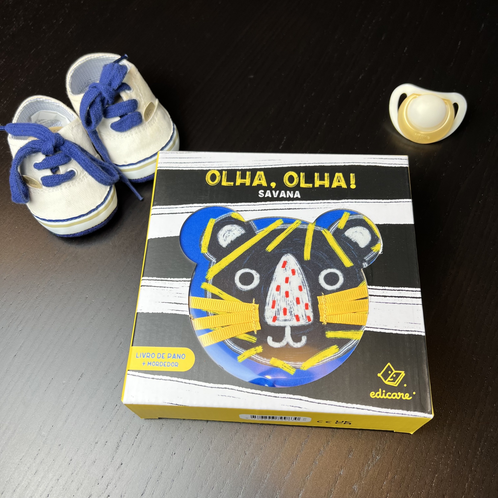 OLHA, OLHA! - SAVANA - LIVRO DE PANO