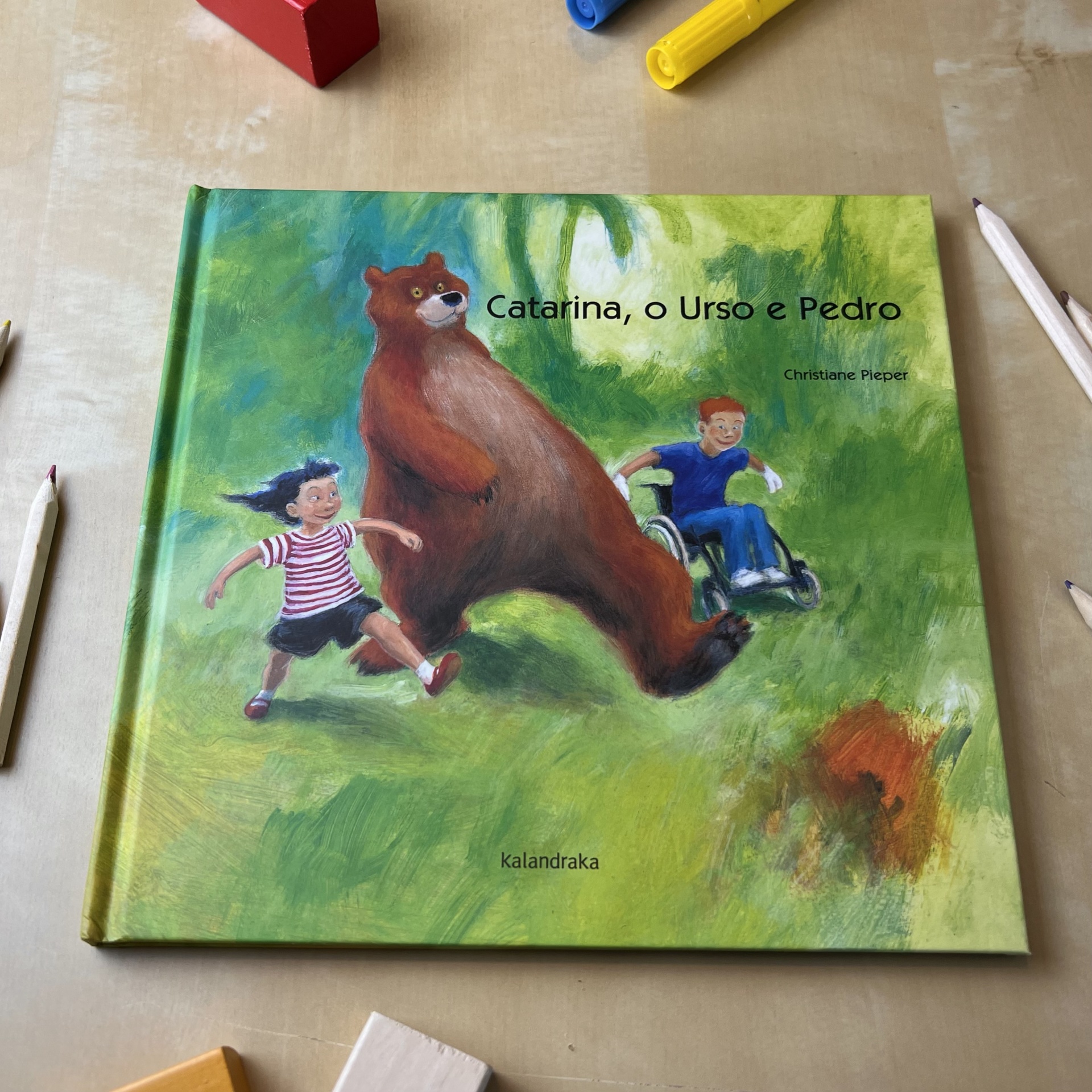 CATARINA, O URSO E PEDRO