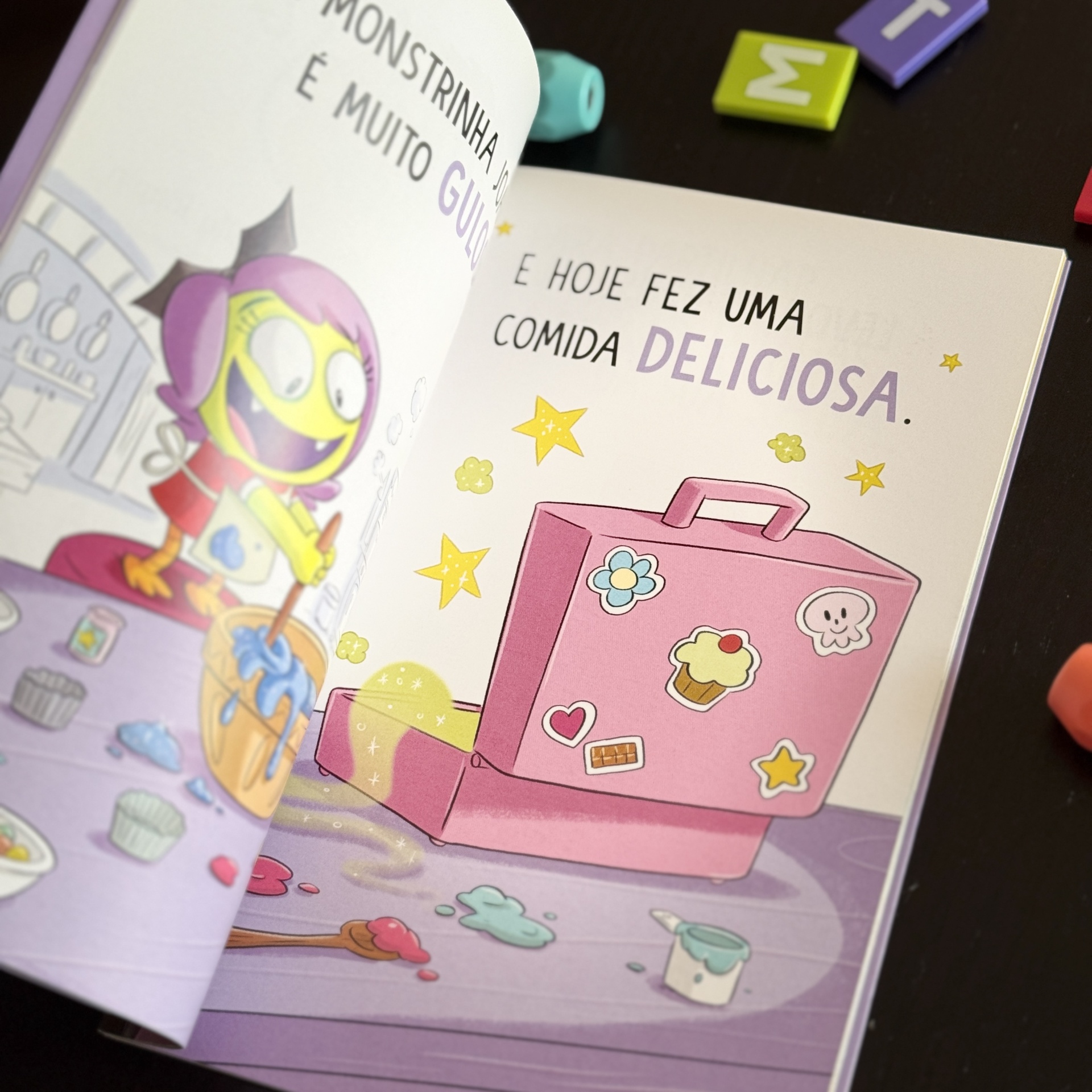 Escola de Monstros 4: Na festa da Joana, até a escola abana