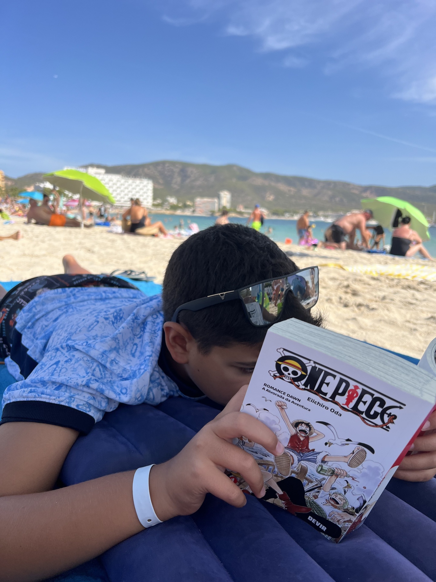 O Fascinante Mundo dos Mangás: One Piece e Naruto Chegaram à Nossa Livraria!