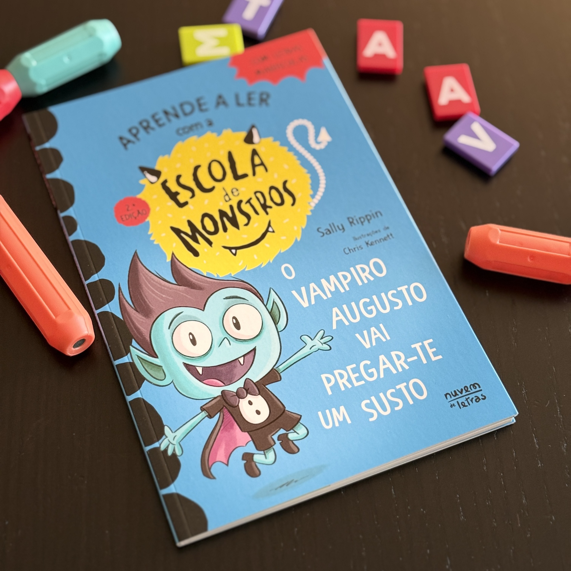 Escola de Monstros 5: O vampiro Augusto vai pregar-te um susto