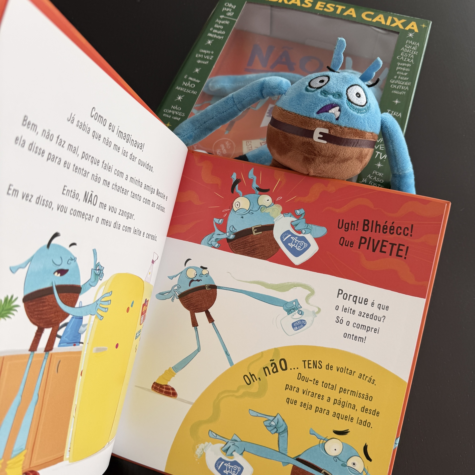 Não Abras esta Caixa - Não Abras este Livro Cheira mal