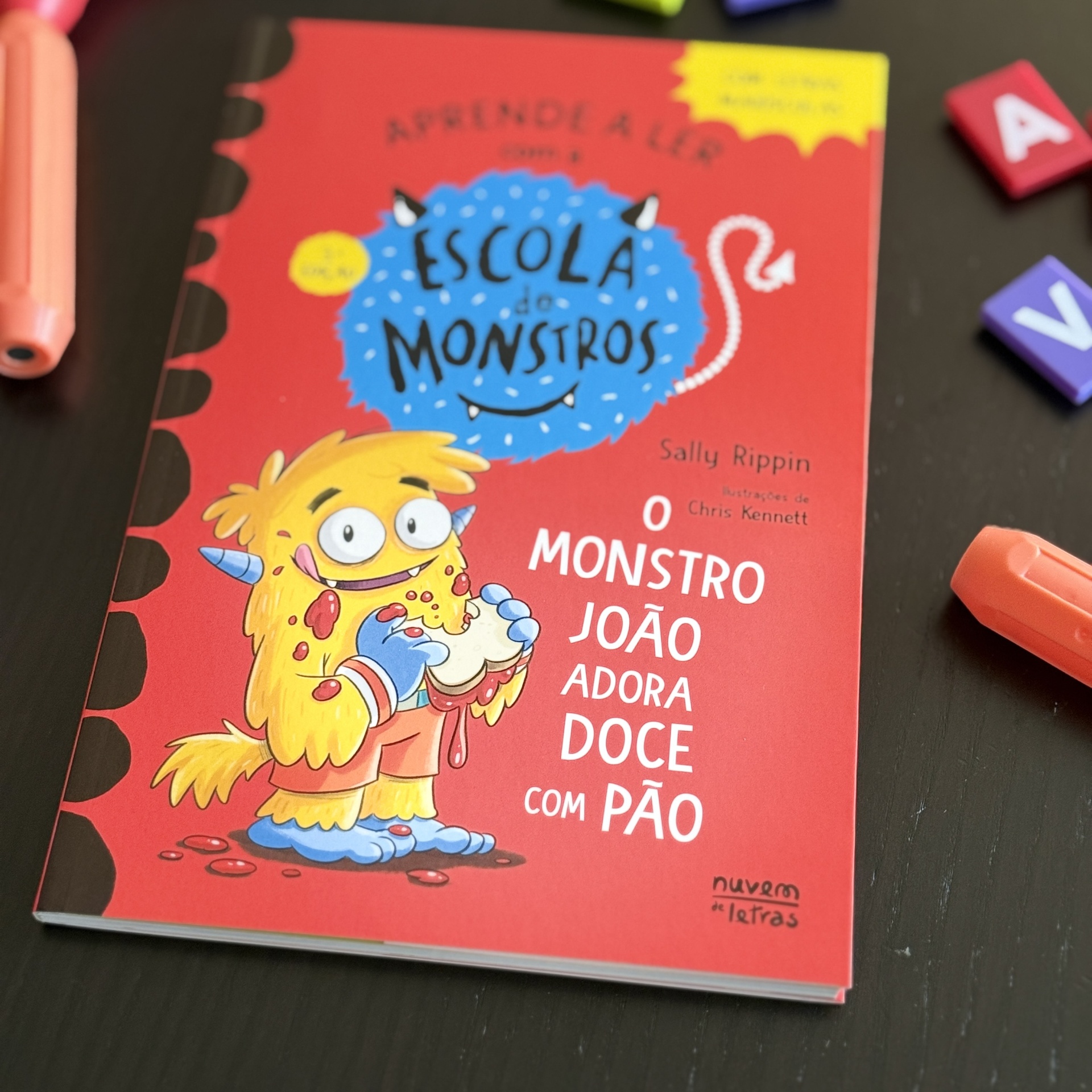 Escola de Monstros 2: O monstro João adora doce com pão