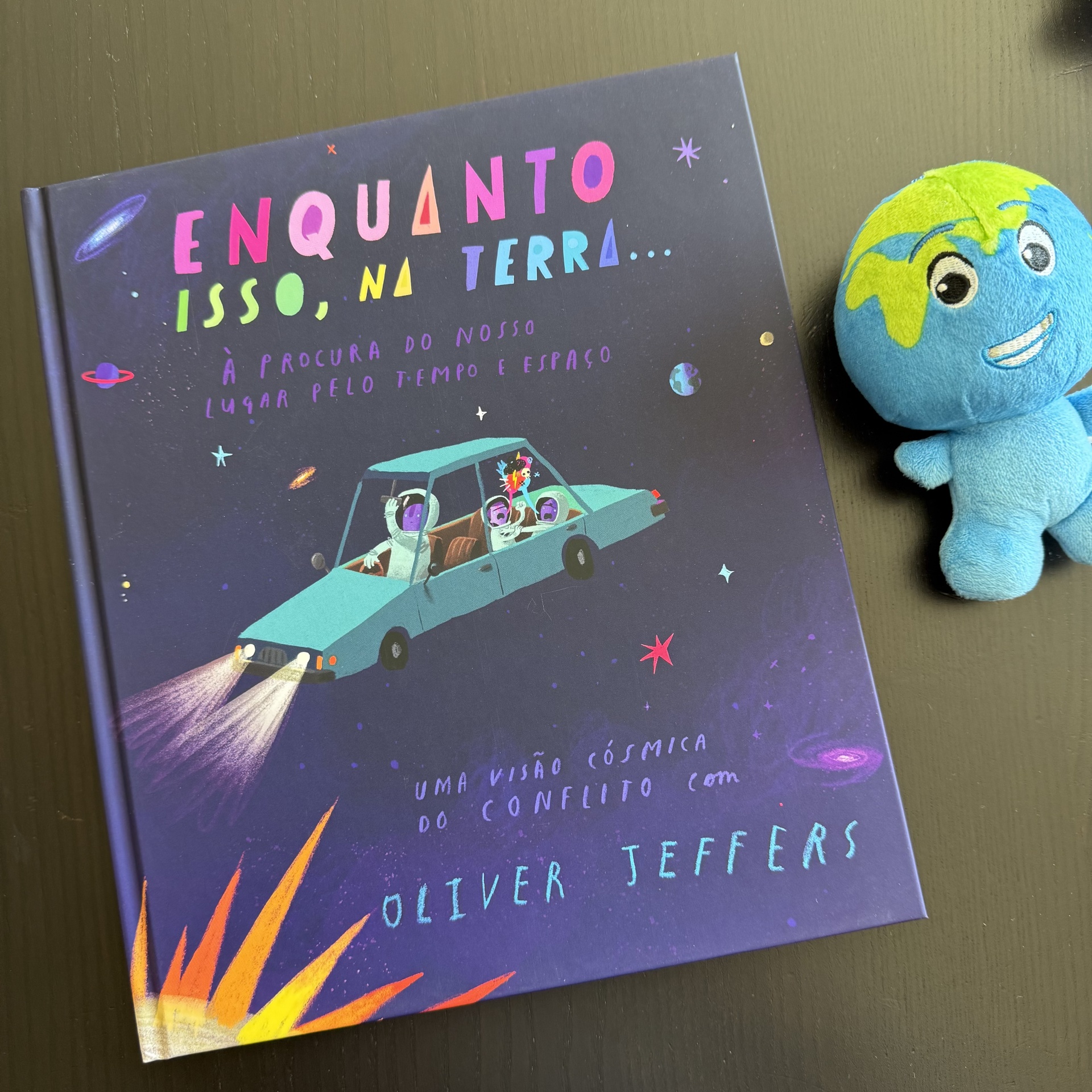 Enquanto Isso, na Terra...