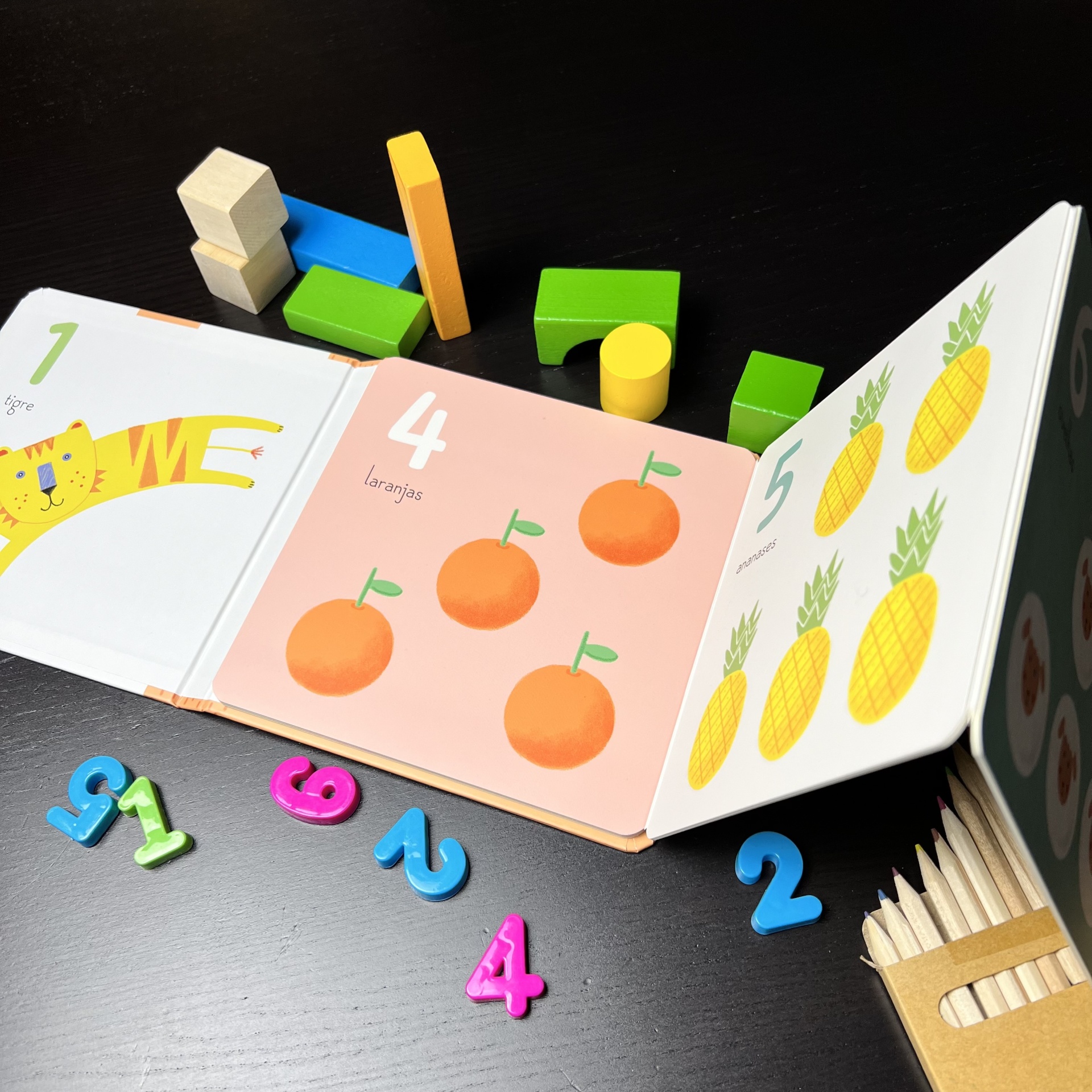 EDICARE BEBÉ - LIVRO ACORDEÃO NÚMEROS