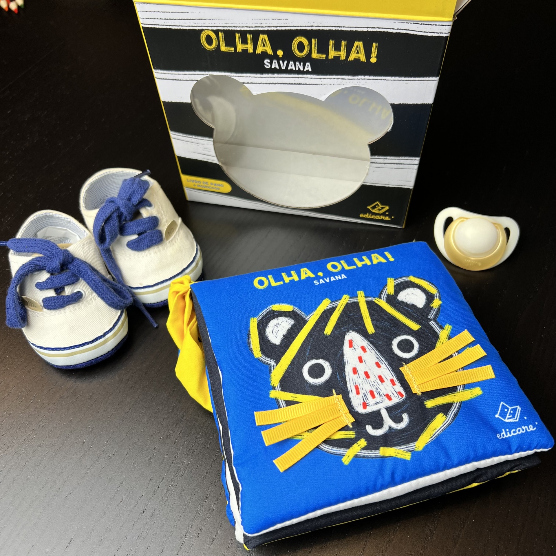 OLHA, OLHA! - SAVANA - LIVRO DE PANO