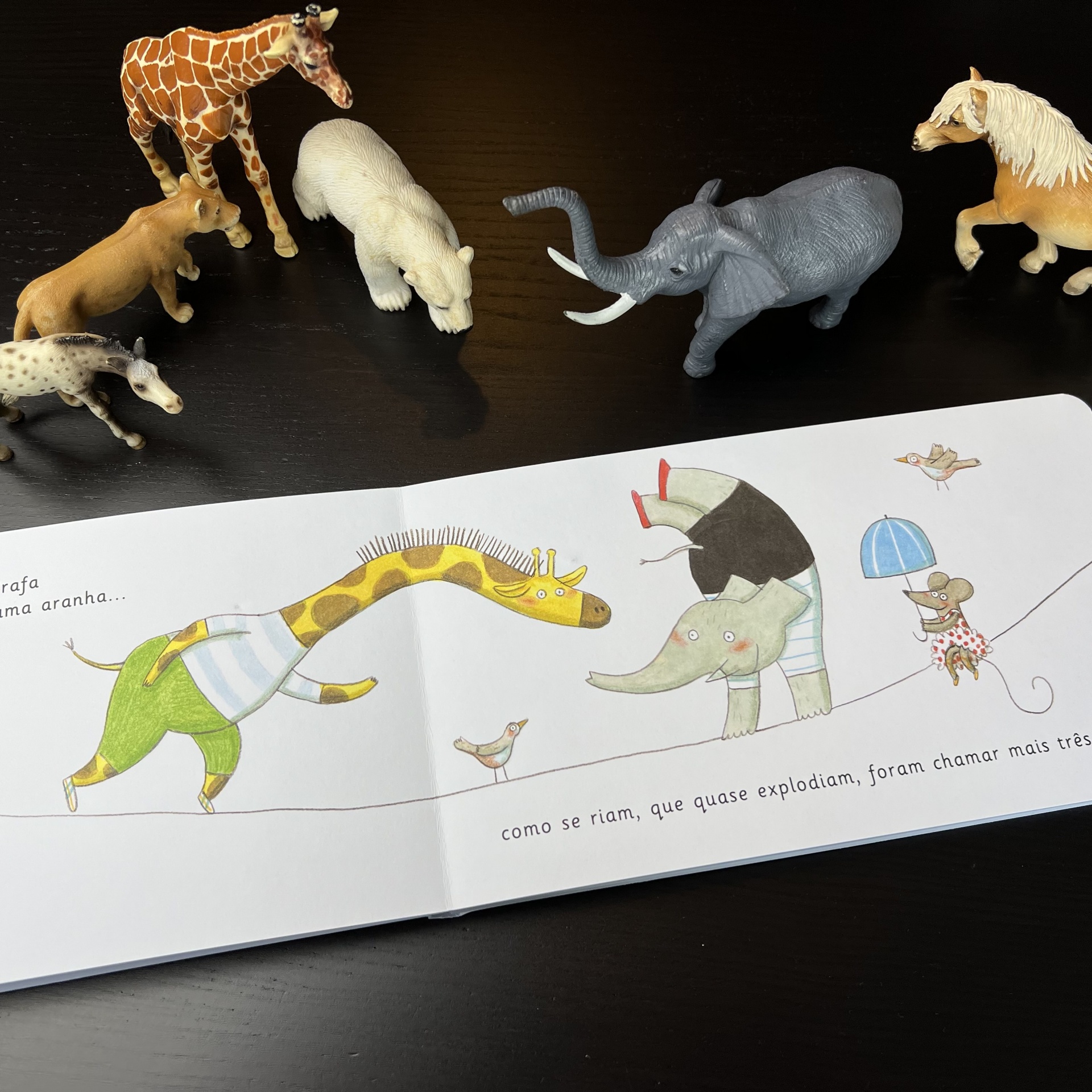 Um elefante que balançava...