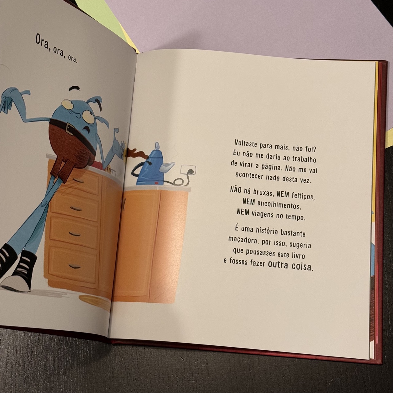 Vá Lá, Por favor, Não Abras Este Livro